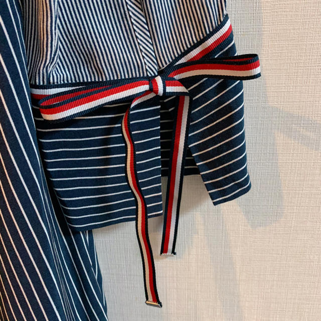 TOMMY HILFIGER(トミーヒルフィガー)のむいむい様専用TOMMY HILFIGER ストライプ ワンピース シャツワンピ レディースのワンピース(ひざ丈ワンピース)の商品写真