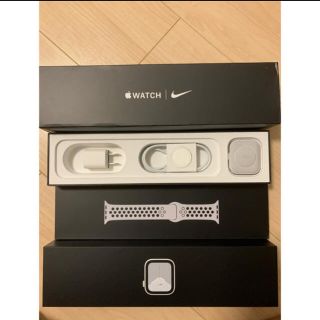 アップルウォッチ(Apple Watch)のApple Watch series5 NIKE 44MM シルバーアルミGPS(腕時計(デジタル))