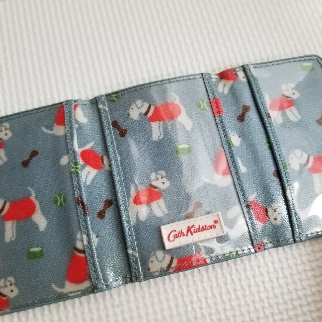 Cath Kidston(キャスキッドソン)の【ひまわり様専用】【新品】Cath Kidston　チケットホルダー レディースのファッション小物(名刺入れ/定期入れ)の商品写真