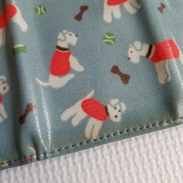 Cath Kidston(キャスキッドソン)の【ひまわり様専用】【新品】Cath Kidston　チケットホルダー レディースのファッション小物(名刺入れ/定期入れ)の商品写真