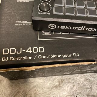 パイオニア(Pioneer)のDDJ400 recordbox ライセンスキー付き(DJコントローラー)