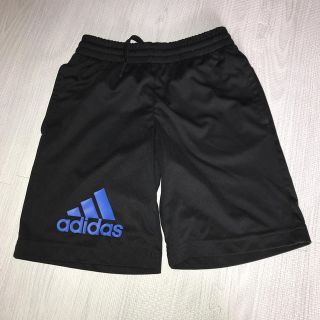 アディダス(adidas)のadidas☆140 ハーフパンツ(パンツ/スパッツ)