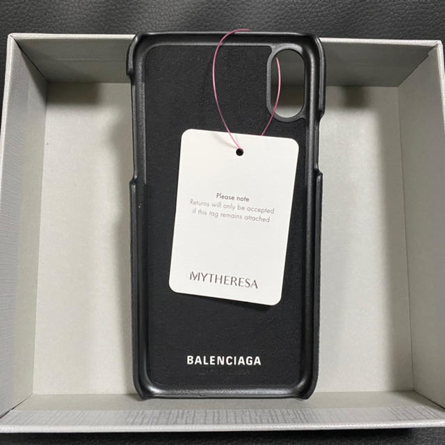 Balenciaga(バレンシアガ)の【新品】BALENCIAGA iPhone X/XS ケース バレンシアガ スマホ/家電/カメラのスマホアクセサリー(iPhoneケース)の商品写真
