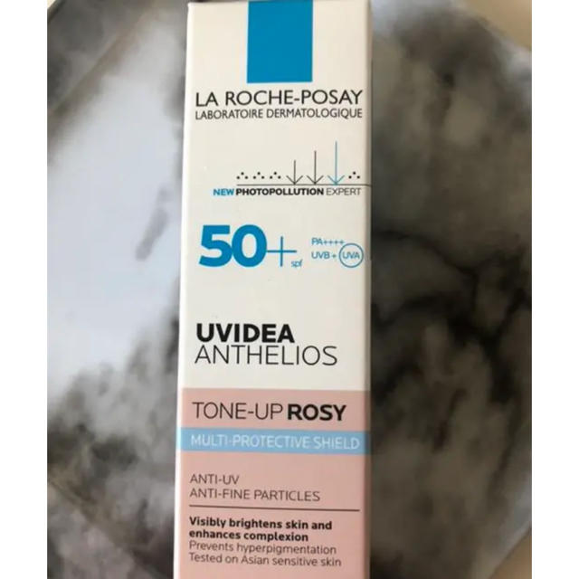 LA ROCHE-POSAY(ラロッシュポゼ)のラロッシュポゼ トーンアップ コスメ/美容のベースメイク/化粧品(化粧下地)の商品写真