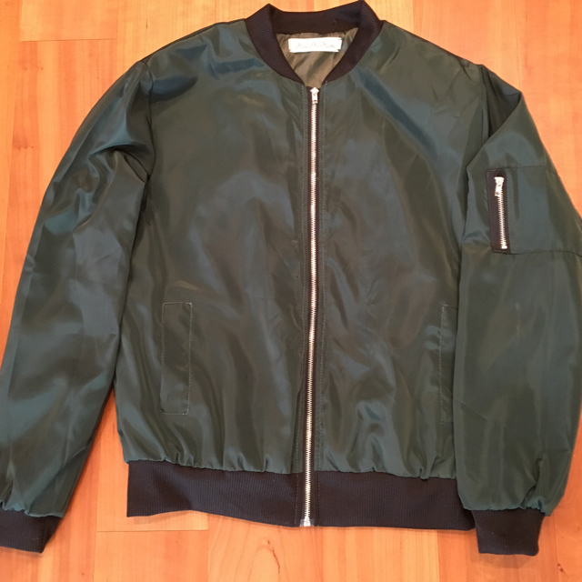 dholic(ディーホリック)のラスト1点 MA-1ジャケット ブラック レディースのジャケット/アウター(ブルゾン)の商品写真