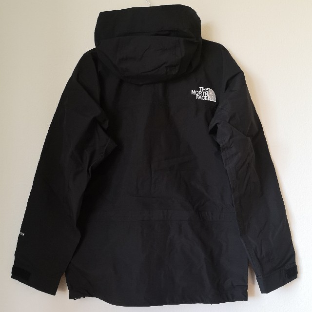 THE NORTH FACE(ザノースフェイス)の新品 L ノースフェイス マウンテンライトジャケット NP11834 ブラック メンズのジャケット/アウター(マウンテンパーカー)の商品写真