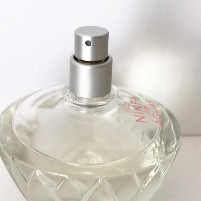 L'OCCITANE(ロクシタン)のロクシタン　オードニンファ　オードトワレ【used】 コスメ/美容の香水(香水(女性用))の商品写真