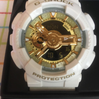 ジーショック(G-SHOCK)の★リンリン様専用★カシオ CASIO G-SHOCK(白・ホワイト・ゴールド)(腕時計(アナログ))