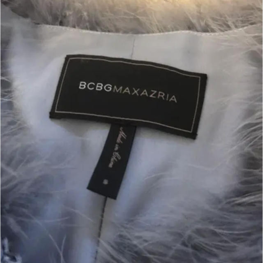 BCBGMAXAZRIA(ビーシービージーマックスアズリア)のSALE フェザージャケット レディースのジャケット/アウター(毛皮/ファーコート)の商品写真