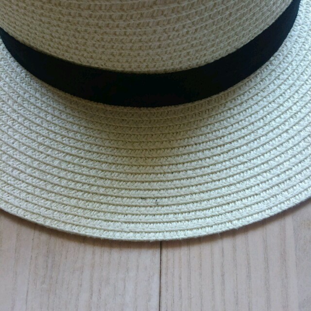 中折れ ペーパーハット 麦わら帽子リボン レディースの帽子(麦わら帽子/ストローハット)の商品写真