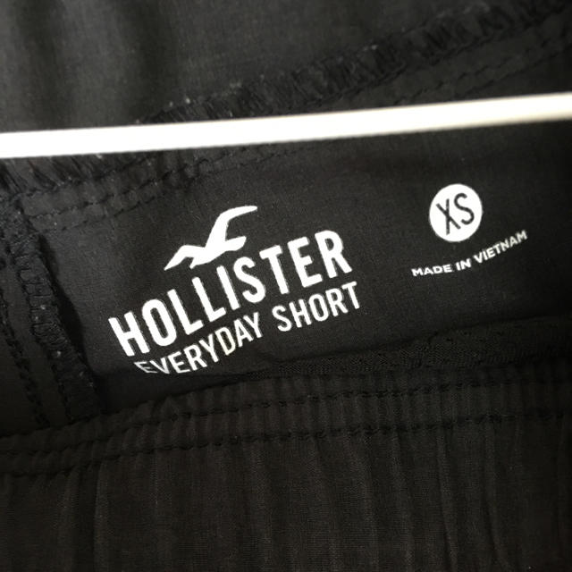 Hollister(ホリスター)のHOLISTER ホリスター ショートパンツ ハーフパンツ ブラック XSサイズ メンズのパンツ(ショートパンツ)の商品写真