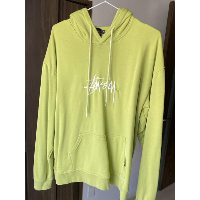 STUSSY(ステューシー)のSTUSSY アボカド🥑色のパーカー レディースのトップス(パーカー)の商品写真