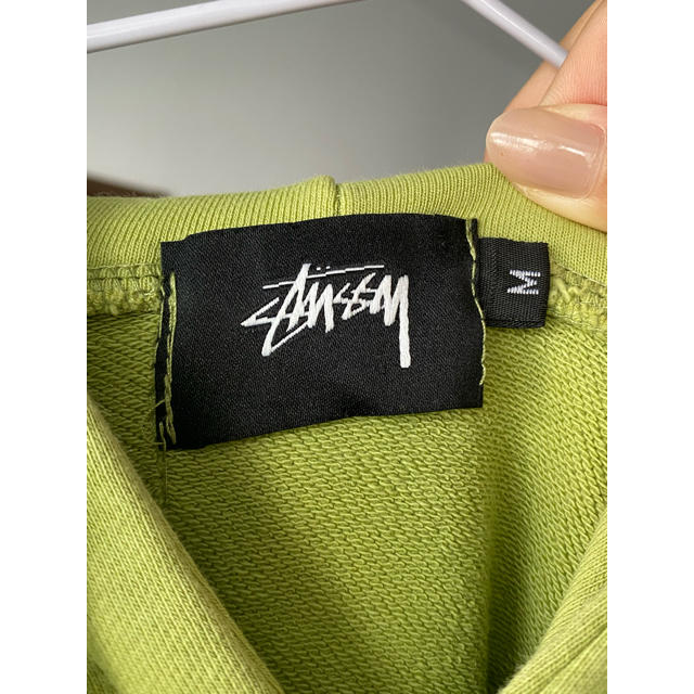 STUSSY(ステューシー)のSTUSSY アボカド🥑色のパーカー レディースのトップス(パーカー)の商品写真