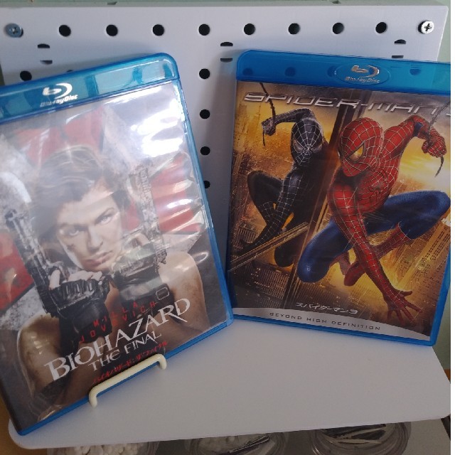 SONY(ソニー)のスパイダーマン3&バイオハザードファイルBluray エンタメ/ホビーのDVD/ブルーレイ(外国映画)の商品写真