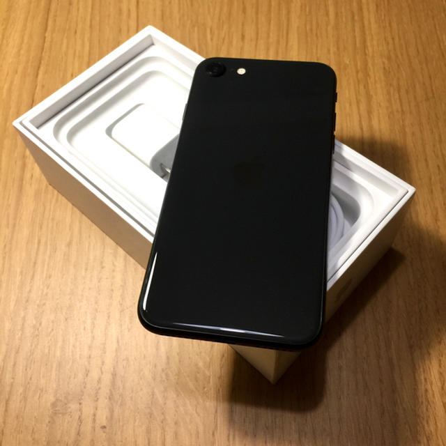 バッテリ100%!SIMフリー☆iPhone SE2 ブラック 64GB bpbd.kendalkab.go.id