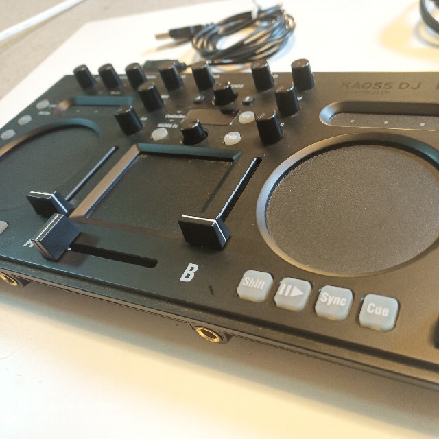 KAOSS DJ KORG コントローラー 外箱無し    楽器のDJ機器(DJコントローラー)の商品写真