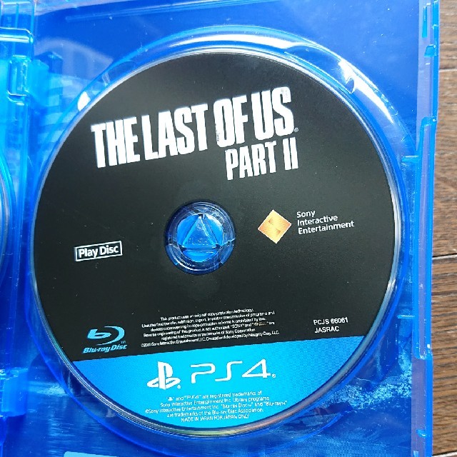 PlayStation4(プレイステーション4)のThe Last of Us Part II（ラスト・オブ・アス パートII）  エンタメ/ホビーのゲームソフト/ゲーム機本体(家庭用ゲームソフト)の商品写真