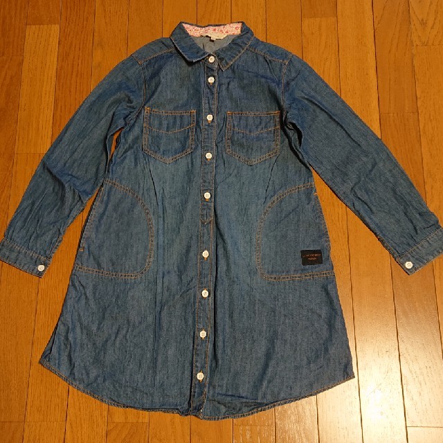 HusHush(ハッシュアッシュ)のシャツワンピース キッズ/ベビー/マタニティのキッズ服女の子用(90cm~)(ワンピース)の商品写真