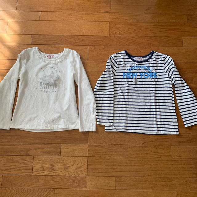 motherways(マザウェイズ)のmother ways  長袖Tシャツ２枚セット（130cm） キッズ/ベビー/マタニティのキッズ服女の子用(90cm~)(Tシャツ/カットソー)の商品写真