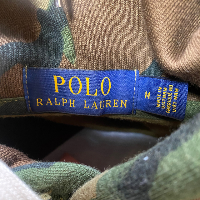 POLO RALPH LAUREN(ポロラルフローレン)のcana⭐︎古着様専用　ラルフローレン　迷彩パーカー　Mサイズ メンズのトップス(パーカー)の商品写真