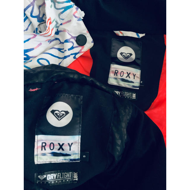 Roxy(ロキシー)のROXY スノボウェア　上下セット スポーツ/アウトドアのスノーボード(ウエア/装備)の商品写真