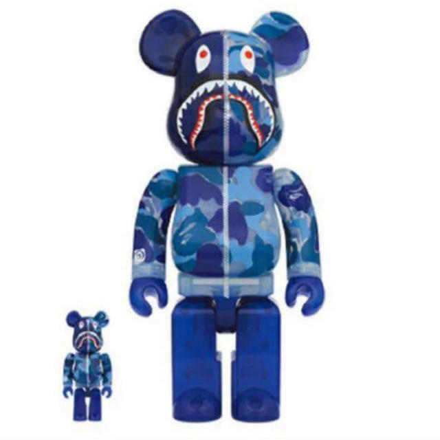 MEDICOM TOY(メディコムトイ)のBAPE BE@RBRICK ABC CAMO SHARK 100%&400% エンタメ/ホビーのフィギュア(その他)の商品写真