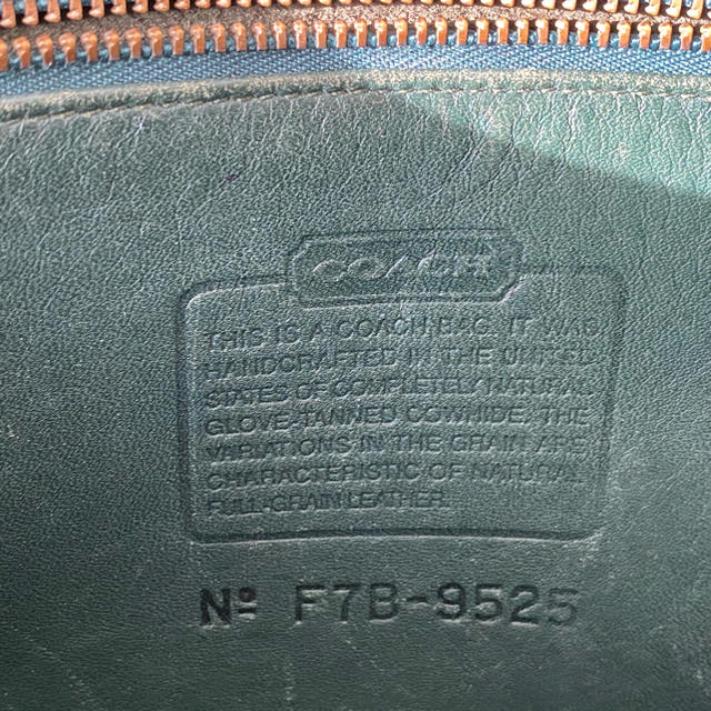 COACH(コーチ)のオールドコーチ　old coach ショルダーバッグ　グリーンカラー レディースのバッグ(ショルダーバッグ)の商品写真