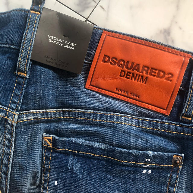 DSQUARED2(ディースクエアード)の新品☆DSQUARED2 デニム レディースのパンツ(デニム/ジーンズ)の商品写真