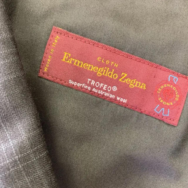 ErmenegildoＺegna  赤タブ  スーツ 2