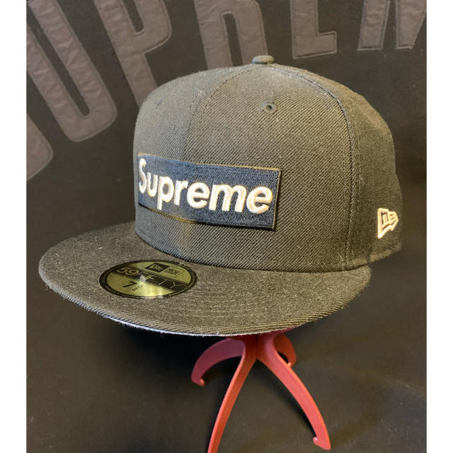 Supreme(シュプリーム)の中古Supreme $1M Metallic Box Logo New Era  メンズの帽子(キャップ)の商品写真