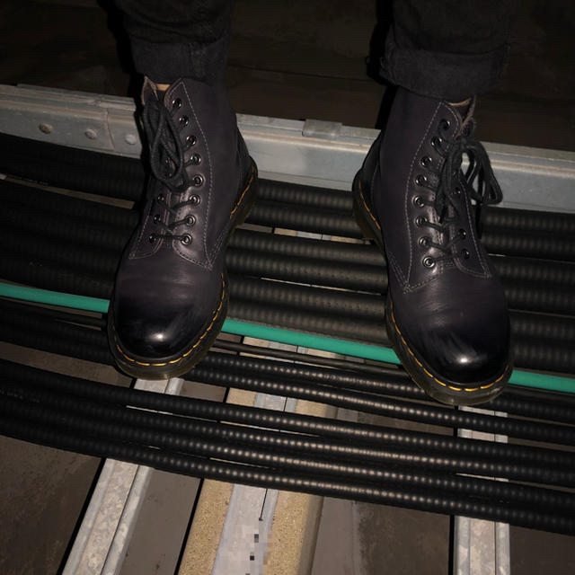 Dr.Martens(ドクターマーチン)の只今セール中！　Dr.Martins 8ホール　 メンズの靴/シューズ(ブーツ)の商品写真