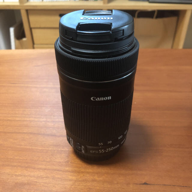 Canon(キヤノン)のCanon EOS KISS X7i EOS KISS X7I Wズームキット スマホ/家電/カメラのカメラ(デジタル一眼)の商品写真
