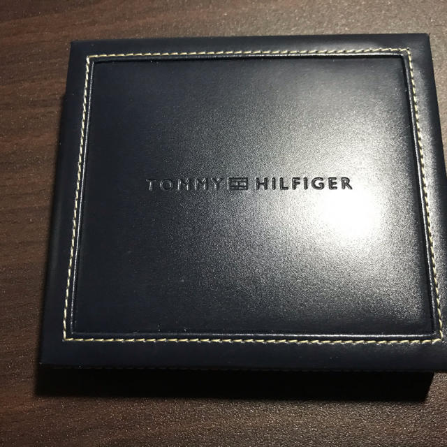 TOMMY HILFIGER(トミーヒルフィガー)のTOMMY HILFIGER 新品未使用　財布 メンズのファッション小物(折り財布)の商品写真
