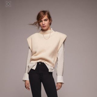 ザラ(ZARA)のZARA ニットベスト(ニット/セーター)