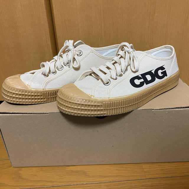 BLACK COMME des GARCONS(ブラックコムデギャルソン)のCDG(コムデギャルソン)×NOVESTA メンズの靴/シューズ(スニーカー)の商品写真