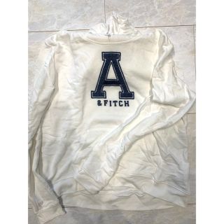 アバクロンビーアンドフィッチ(Abercrombie&Fitch)のアバクロ　パーカー(パーカー)