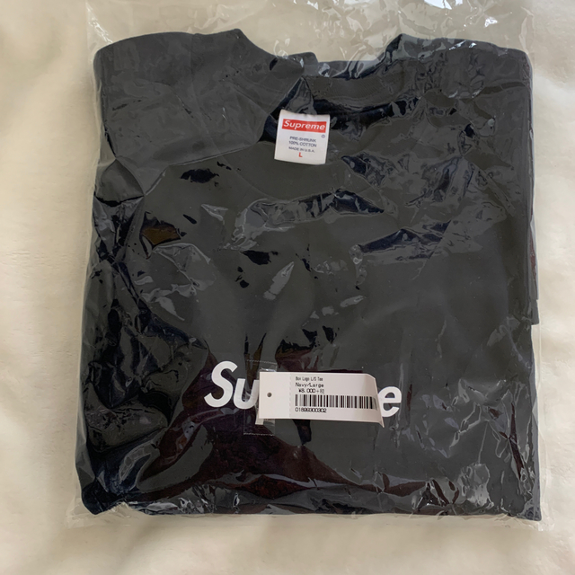 Supreme(シュプリーム)のsupreme Box Logo L/S Tee Navy L メンズのトップス(Tシャツ/カットソー(七分/長袖))の商品写真