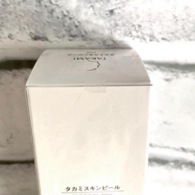TAKAMI(タカミ)の【新品・未開封】タカミスキンピール　30ml コスメ/美容のスキンケア/基礎化粧品(美容液)の商品写真