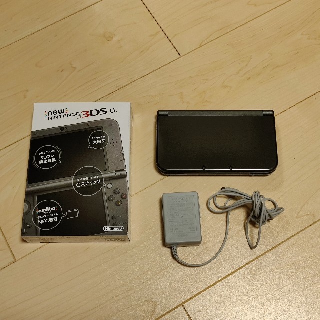 任天堂3DSLL ACアダプタ付きゲームソフト/ゲーム機本体