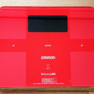 オムロン(OMRON)のスマホ対応・美品！ オムロン体重計・体組成計　体脂肪・骨筋肉量・BMI計測(体重計)