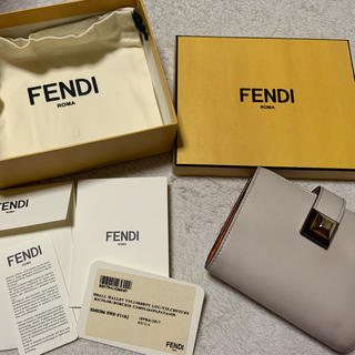 フェンディ(FENDI)のFENDI 折りたたみ財布(財布)