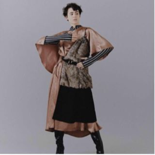 TOGA - 【期間限定値下げ】kishidamiki ハーフロング ファー