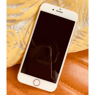 アップル(Apple)のほぼ未使用❤︎iPhone7📱SIMフリー(スマートフォン本体)