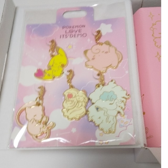 Its Demo イッツデモ ポケモン ジュエリーボックス チャーム マホイップ ミュウの通販 By Shop イッツデモならラクマ Its Demo イッツデモ ポケモン ジュエリーボックス チャーム マホイップ ミュウの通販 By Shop イッツデモならラクマ