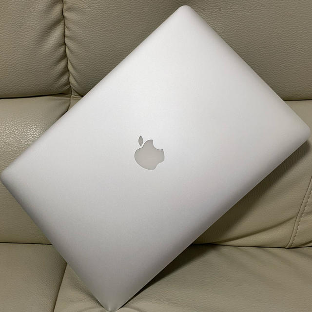 MacBook Pro (Retina, 15-inch, Late 2013) 2