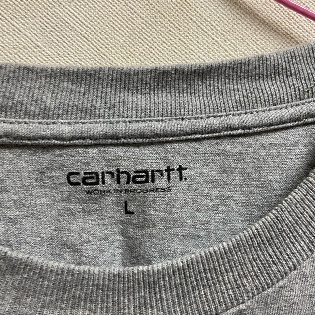 carhartt(カーハート)のCarharttカーハートL/S AMERICAN SCRIPT T-SHIRT メンズのトップス(Tシャツ/カットソー(七分/長袖))の商品写真