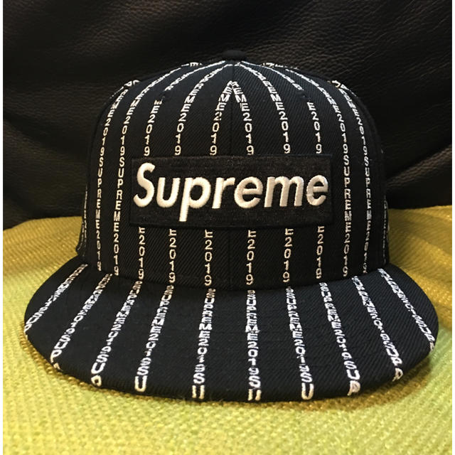 キャップsupreme Text Stripe New Era® Navy 7 5/8