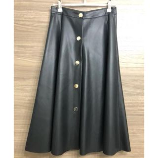 ザラ(ZARA)の【ZARA/ザラ】前ボタンフェイクレザースカート(ひざ丈スカート)