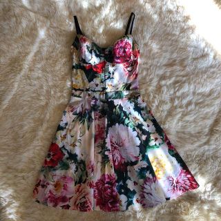 ドルチェ&ガッバーナ(DOLCE&GABBANA) 花柄ワンピースの通販 32点