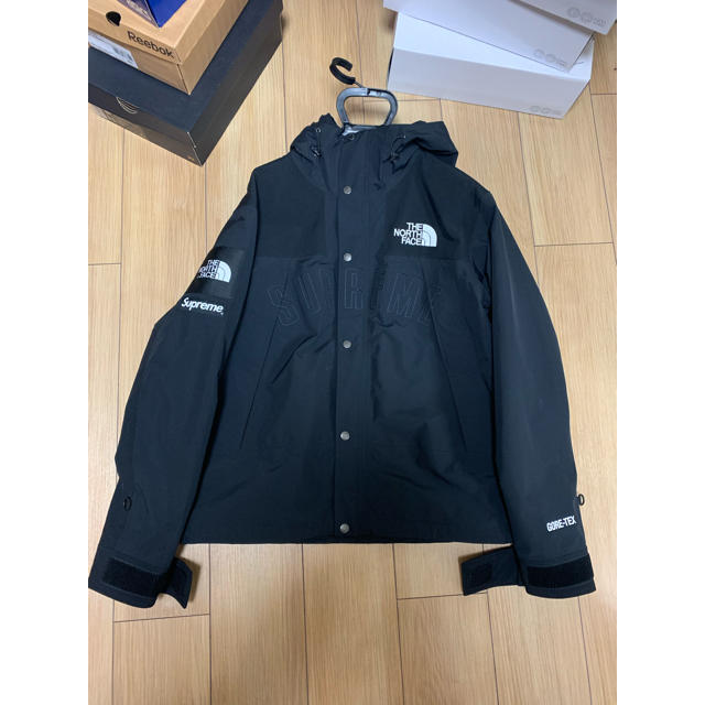 日本限定モデル】 - Supreme Supreme 黒M パーカー マウンテン Logo